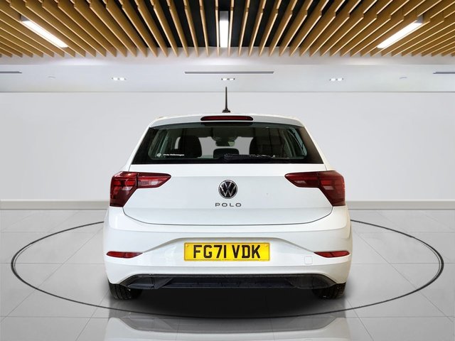 2021 Volkswagen Polo - Photo 6