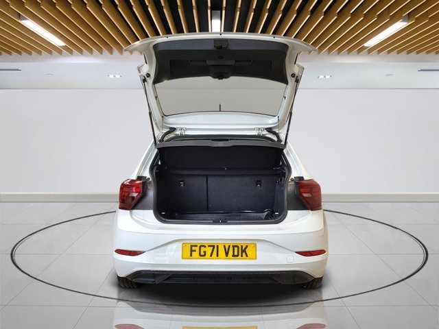 2021 Volkswagen Polo - Photo 8