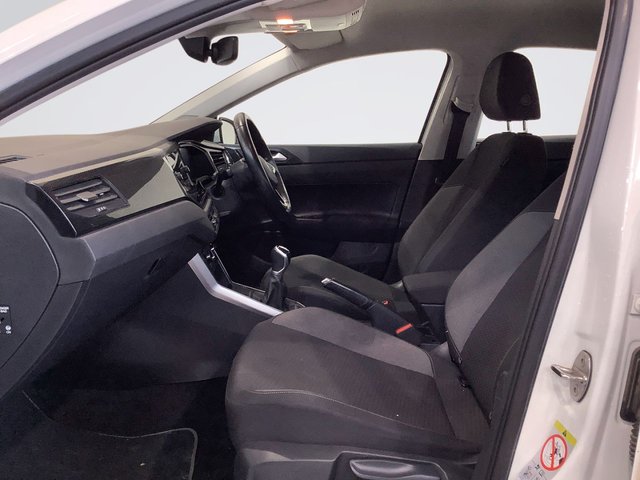 2021 Volkswagen Polo - Photo 10