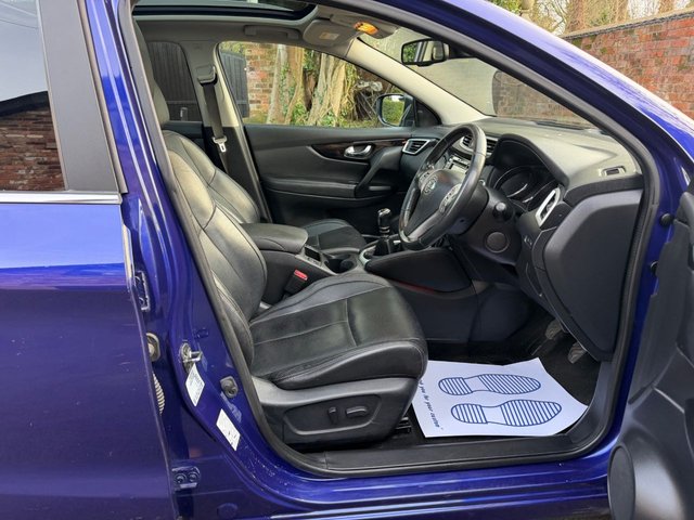 2014 NISSAN QASHQAI - Photo 12