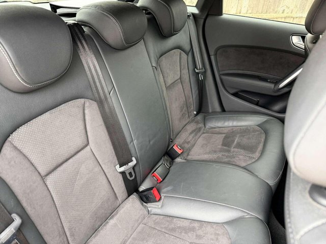 2016 Audi A1 - Photo 10