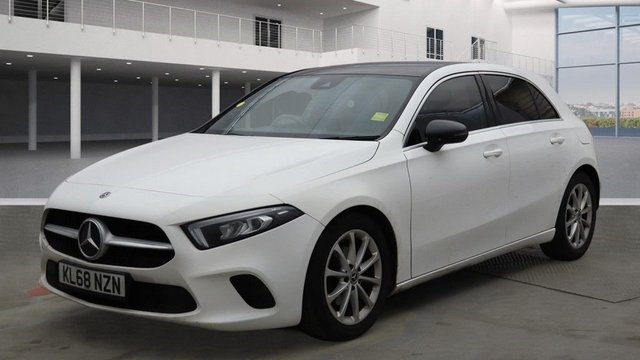 2019 Mercedes-Benz A-Class 1.5L Sport 5dr - Photo 2