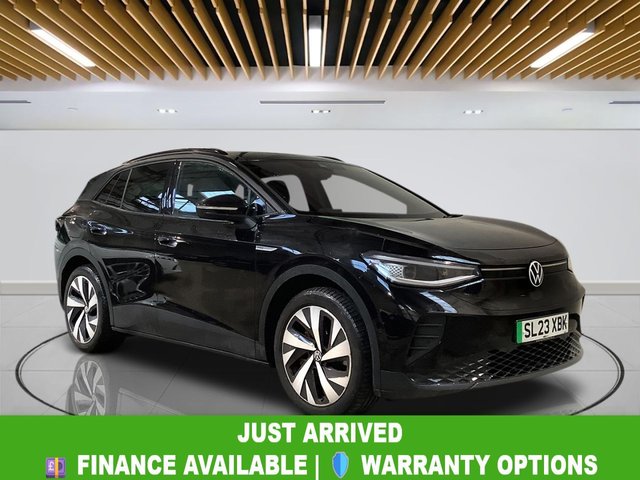 View our Volkswagen Id.4 Pro 77kWh Family SUV 5dr Electric Auto (174 ps)