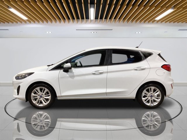 2022 Ford Fiesta 1L Titanium 5dr - Photo 5