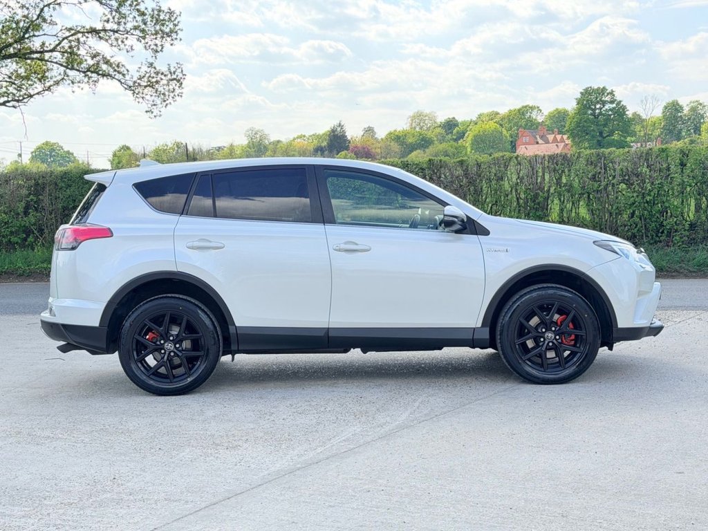 USED 2018 68 TOYOTA RAV4 2.5 VVT-h Design SUV 5dr Petrol Hybrid CVT Euro 6 (s/s) (197 ps) 6 Services|Adaptive Cruise|SatNav|Camera|Heated Seats|
