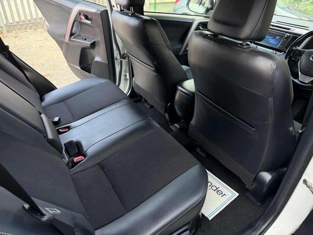 USED 2018 68 TOYOTA RAV4 2.5 VVT-h Design SUV 5dr Petrol Hybrid CVT Euro 6 (s/s) (197 ps) 6 Services|Adaptive Cruise|SatNav|Camera|Heated Seats|