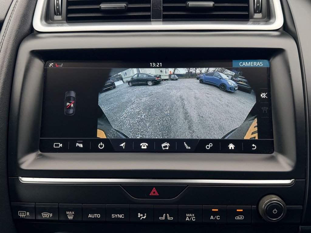 USED 2018 68 JAGUAR E-PACE 2.0 D150 S SUV 5dr Diesel Auto AWD Euro 6 (s/s) (150 ps) SatNav|Camera|R.Sensors|Cruise|H.Seats|Apple CarPlay/Android Auto|