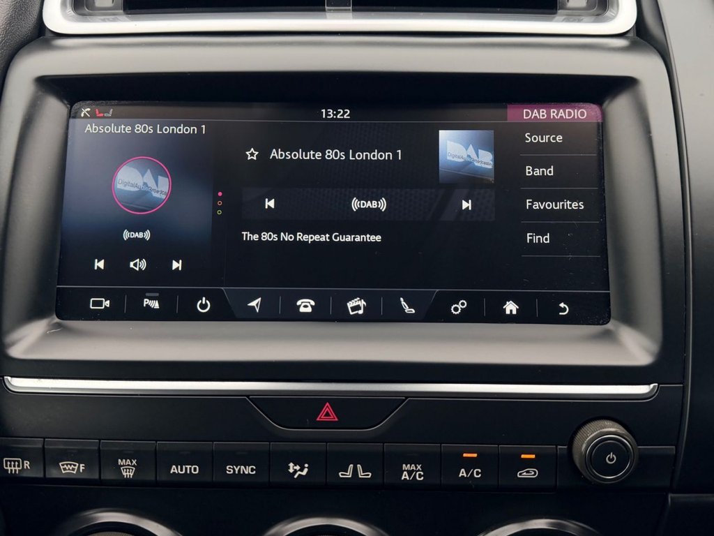 USED 2018 68 JAGUAR E-PACE 2.0 D150 S SUV 5dr Diesel Auto AWD Euro 6 (s/s) (150 ps) SatNav|Camera|R.Sensors|Cruise|H.Seats|Apple CarPlay/Android Auto|