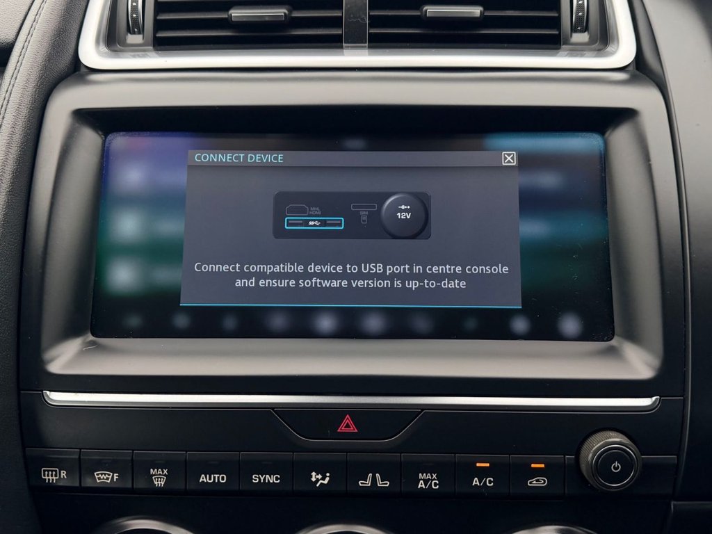 USED 2018 68 JAGUAR E-PACE 2.0 D150 S SUV 5dr Diesel Auto AWD Euro 6 (s/s) (150 ps) SatNav|Camera|R.Sensors|Cruise|H.Seats|Apple CarPlay/Android Auto|