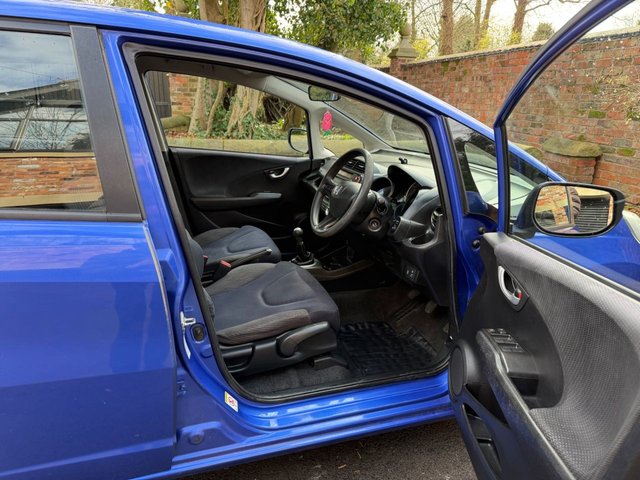 2013 HONDA JAZZ - Photo 11