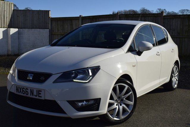 2016 SEAT IBIZA - Photo 3