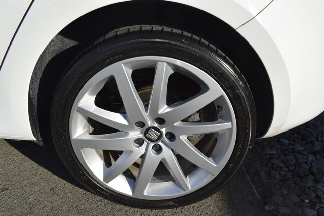 2016 SEAT IBIZA - Photo 6