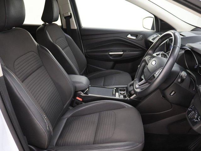 2019 Ford Kuga 2L Titanium Edition 5dr - Photo 12