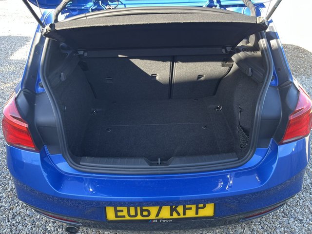 2017 BMW 1 SERIES - Photo 9