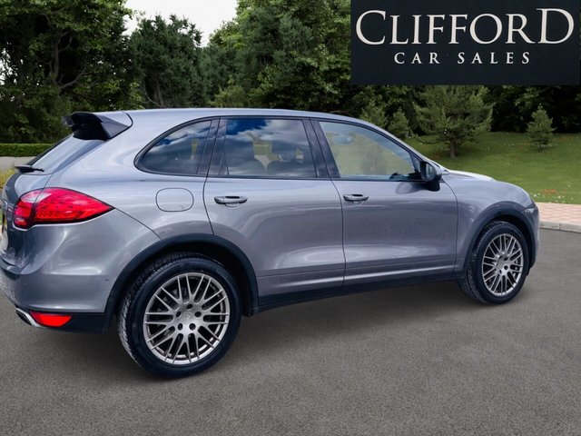 2012 Porsche Cayenne 3L null 5dr - Photo 9
