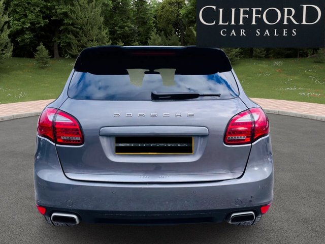 2012 Porsche Cayenne 3L null 5dr - Photo 12