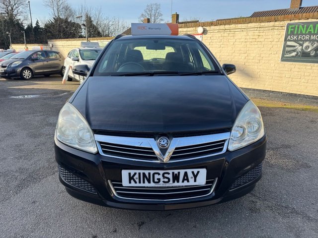 2009 VAUXHALL ASTRA 2009 1.8i 16v Life Estate 5dr Petrol Automatic (187 g/km, 138 bhp)
        
          56K WITH 14 SERVICES AUTOMATIC - Photo 2