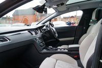USED 2012 12 PEUGEOT 508 SW 2.0 h e-HDi HYbrid4 RXH Estate 5dr Diesel Hybrid EGC 4WD Euro 5 (s/s) (200 ps) 