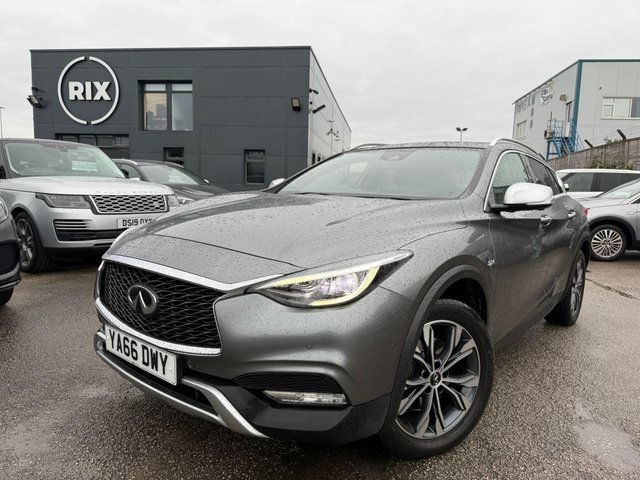 View our INFINITI QX30