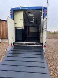 USED 2001 51 RENAULT PREMIUM OAKLEY HORSEBOX 7 HORSE SLIDEOUT 7 HORSE 2 OWNERS SLIDE OUT SIDE