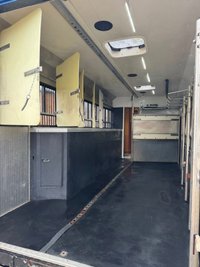 USED 2001 51 RENAULT PREMIUM OAKLEY HORSEBOX 7 HORSE SLIDEOUT 7 HORSE 2 OWNERS SLIDE OUT SIDE