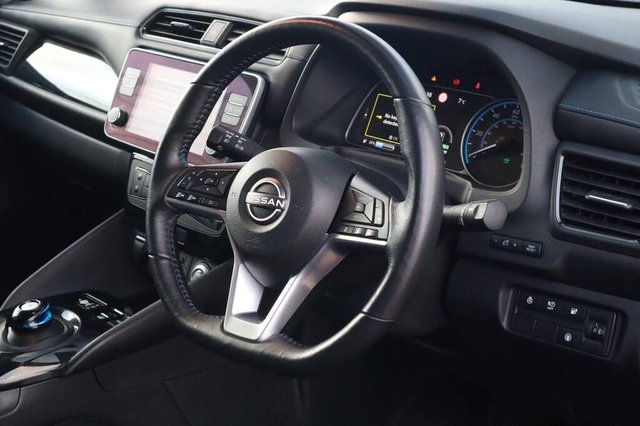 2021 NISSAN LEAF 40kWh Tekna Hatchback 5dr Electric Auto (150 ps) - Photo 5