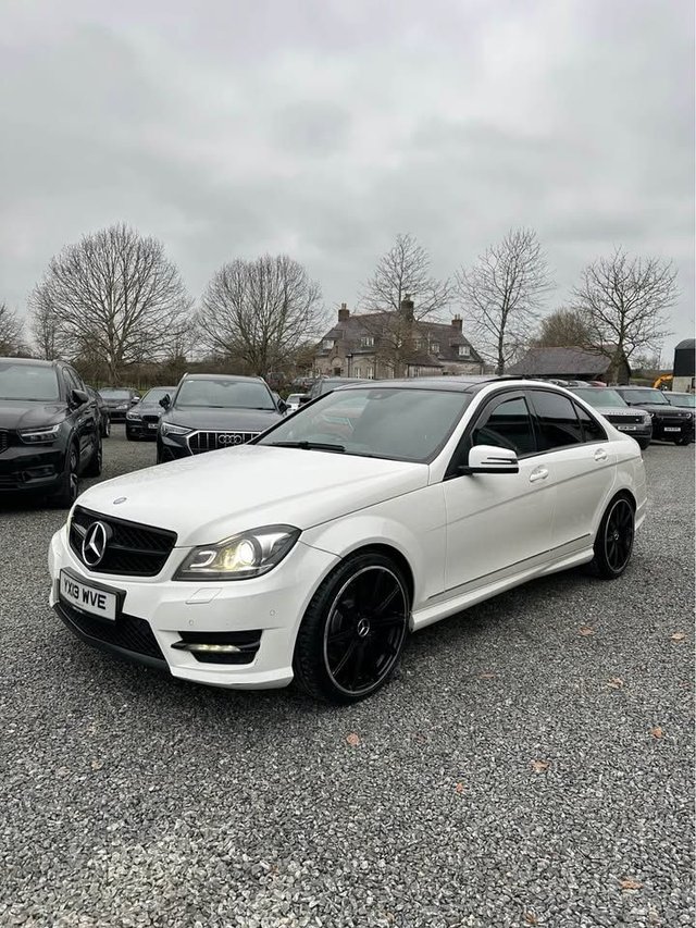 2013 MERCEDES-BENZ E-CLASS 2013 2.1 E220 CDI AMG Sport Saloon 4dr Diesel G-Tronic+ Euro 5 (s/s) (170 ps) - Photo 3