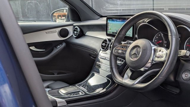 2021 MERCEDES-BENZ GLC 2021 2.0 GLC300de 13.5kWh AMG Line Coupe 5dr Diesel Plug-in Hybrid G-Tronic+ 4MATIC Euro 6 (s/s) (306 ps) - Photo 2