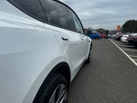 USED 2022 72 TESLA MODEL Y (Dual Motor) Long Range SUV 5dr Electric Auto 4WDE (384 bhp) Long Range, Sat Nav