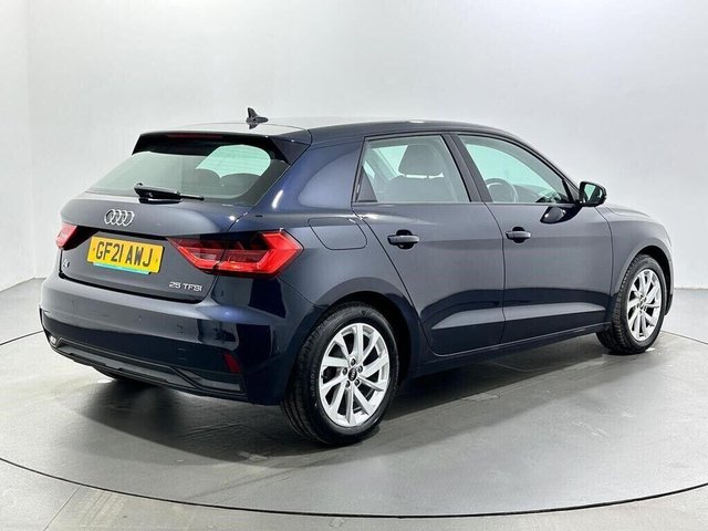 2021 Audi A1 - Photo 8