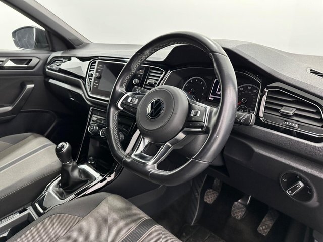 2021 Volkswagen T-Roc - Photo 10