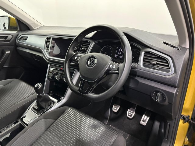 2021 Volkswagen T-Roc - Photo 10
