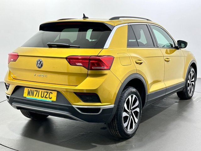 2021 Volkswagen T-Roc - Photo 8