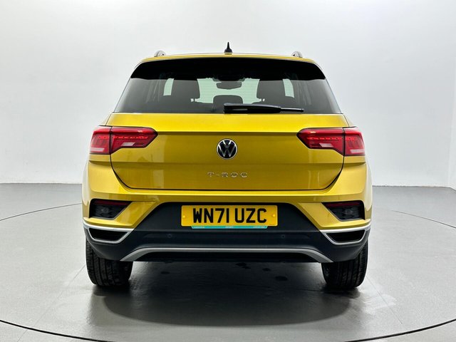 2021 Volkswagen T-Roc - Photo 7
