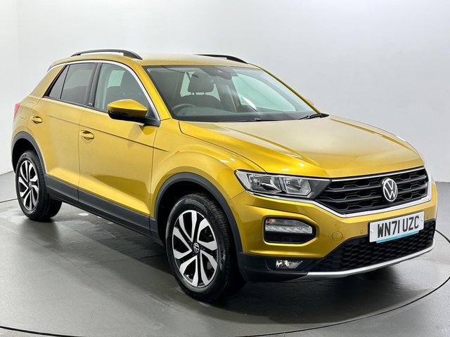 View our Volkswagen T-Roc 1.0 TSI Active Euro 6 (s/s) 5dr