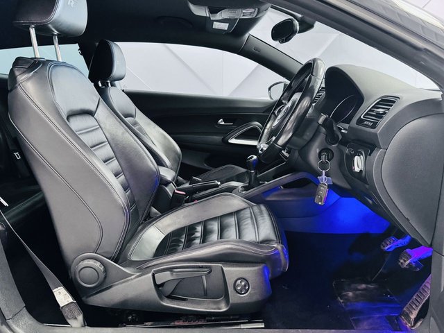 2014 VOLKSWAGEN SCIROCCO 2.0 TDI BlueMotion Tech R-Line Hatchback 3dr Diesel Manual Euro 6 (s/s) (150 ps) - Photo 11