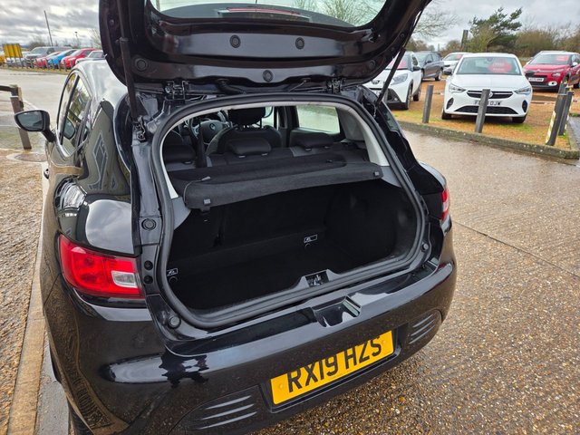 2025 RENAULT CLIO 1.5 dCi Play Hatchback 5dr Diesel Manual Euro 6 (s/s) (90 ps) - Photo 6