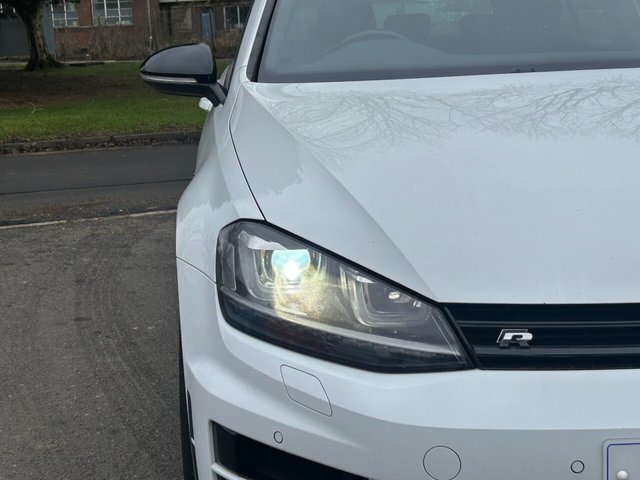 2017 Volkswagen Golf 2L R 5dr - Photo 10