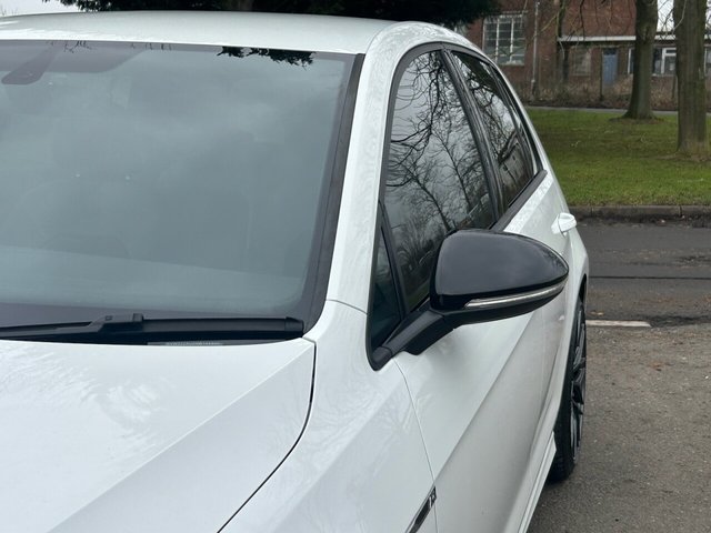 2017 Volkswagen Golf 2L R 5dr - Photo 12