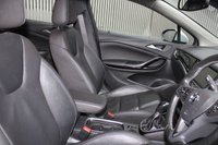 USED 2016 66 VAUXHALL ASTRA 1.4i Turbo Elite Nav Hatchback 5dr Petrol Manual Euro 6 (150 ps) Complementary 6 Months RAC Warranty and 12 Months RAC Breakdown Cover Also Receive a Full MOT With All Advisory Work Completed, Fresh Engine Service and RAC Multipoint Check Before Collection/Delivery
