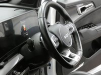 USED 2024 73 KIA SPORTAGE 1.6 T-GDi MHEV GT-Line SUV 5dr Petrol Hybrid DCT Euro 6 (s/s) (148 bhp) SAT NAV CARPLAY PART LEATHER HEATED SEATS HEATED STEERING WHEEL REAR VIEW CAMERA PARKING SENSORS 1 OWNER SERVICE HISTORY WARRANTY