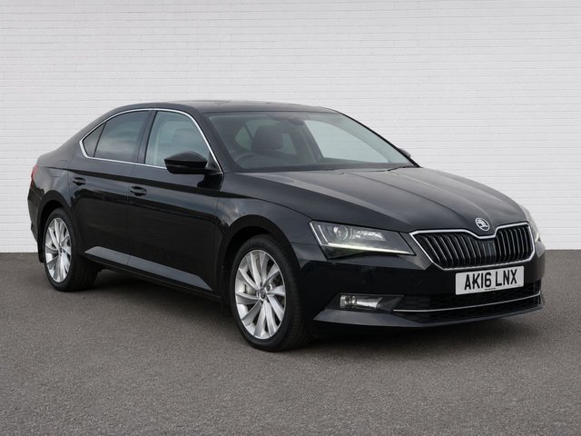 View our Skoda Superb range