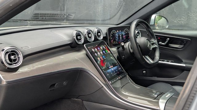 2023 MERCEDES-BENZ C-CLASS 2023 2.0 C300h MHEV AMG Line (Premium) Saloon 4dr Petrol Hybrid G-Tronic+ Euro 6 (s/s) (278 ps) - Photo 12