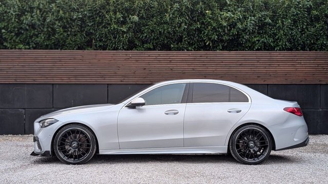 2023 MERCEDES-BENZ C-CLASS 2023 2.0 C300h MHEV AMG Line (Premium) Saloon 4dr Petrol Hybrid G-Tronic+ Euro 6 (s/s) (278 ps) - Photo 7