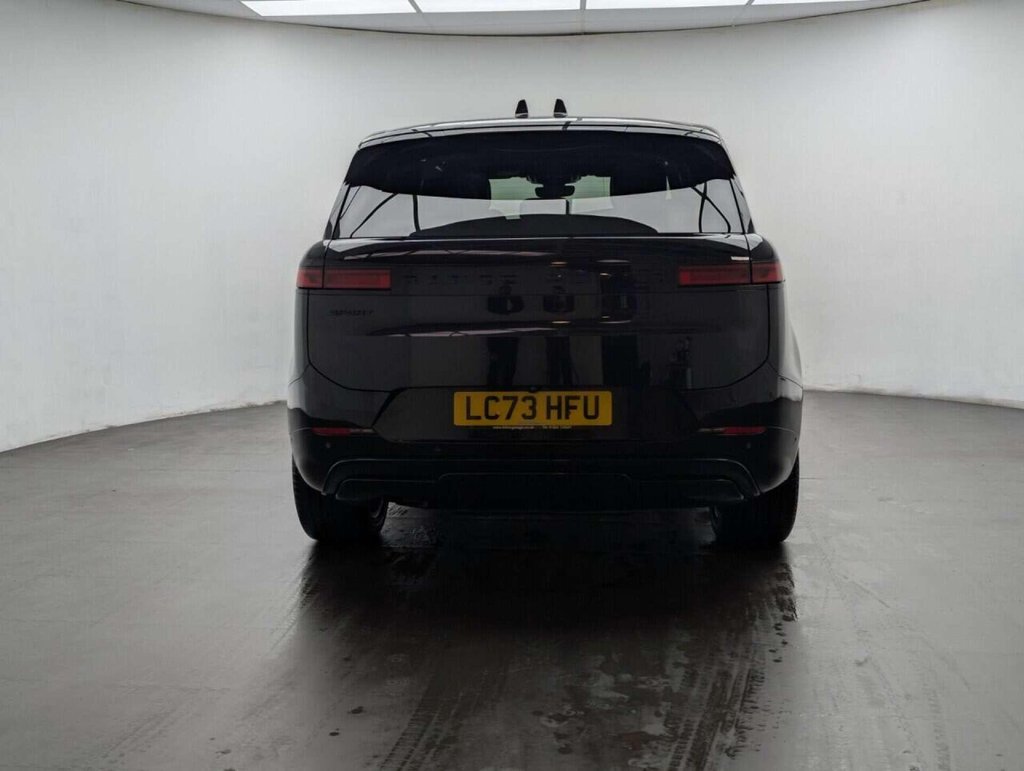 Used 2023 73 LAND ROVER RANGE ROVER SPORT 3.0 D300 MHEV Dynamic SE SUV 5dr Diesel Auto 4WD Euro 6 (s/s) (300 ps) CLICK & COLLECT/HOME DELIVERY