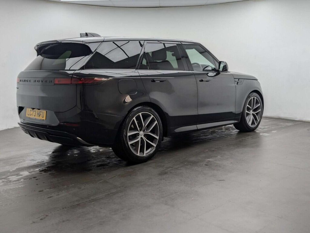 Used 2023 73 LAND ROVER RANGE ROVER SPORT 3.0 D300 MHEV Dynamic SE SUV 5dr Diesel Auto 4WD Euro 6 (s/s) (300 ps) CLICK & COLLECT/HOME DELIVERY