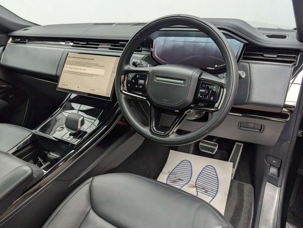 Used 2023 73 LAND ROVER RANGE ROVER SPORT 3.0 D300 MHEV Dynamic SE SUV 5dr Diesel Auto 4WD Euro 6 (s/s) (300 ps) CLICK & COLLECT/HOME DELIVERY