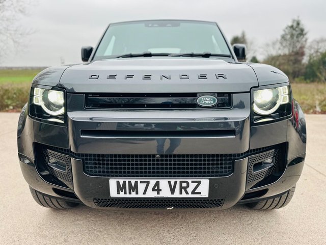 View our LAND ROVER DEFENDER 110