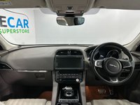 USED 2018 68 JAGUAR F-PACE 2.0 D180 Portfolio SUV 5dr Diesel Auto AWD Euro 6 (s/s) (180 ps) 