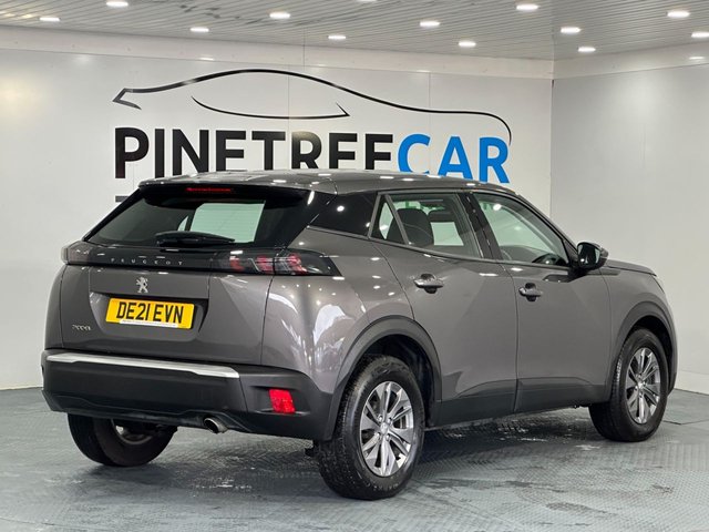 2021 PEUGEOT 2008 - Photo 10